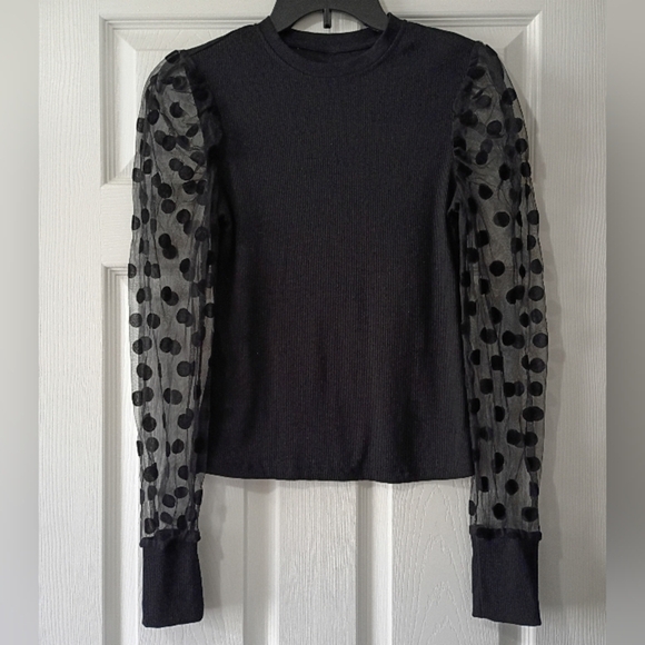 🔴Black Polka Dot Sleeve Top - Picture 3 of 5